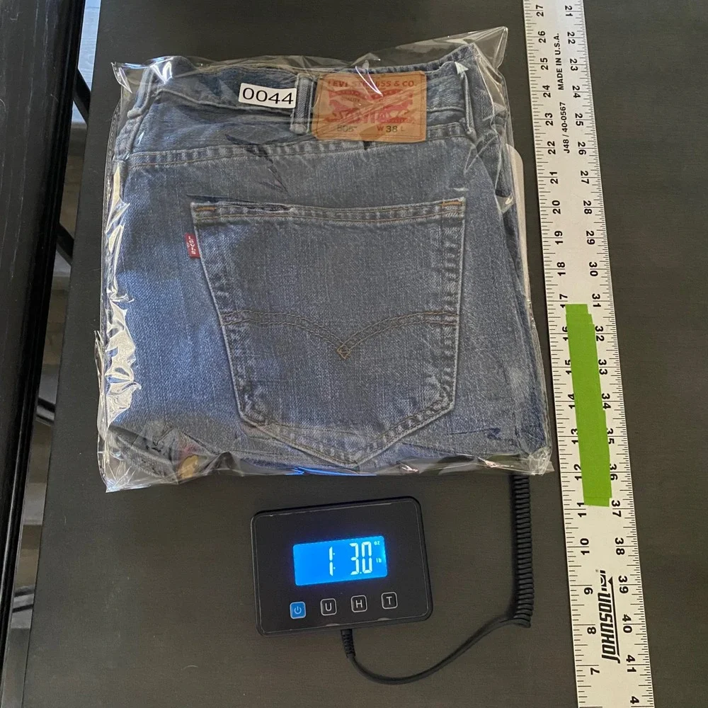 Levis 505 Regular Fit Denim Shorts Mens 38 Medium Wash Blue Cotton Jean Shorts